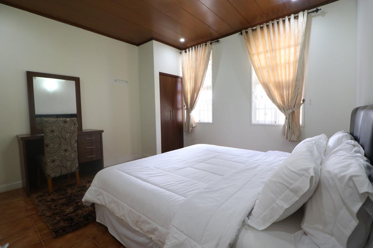 Diyar Villas Puncak Q4/11 Zewnętrze zdjęcie